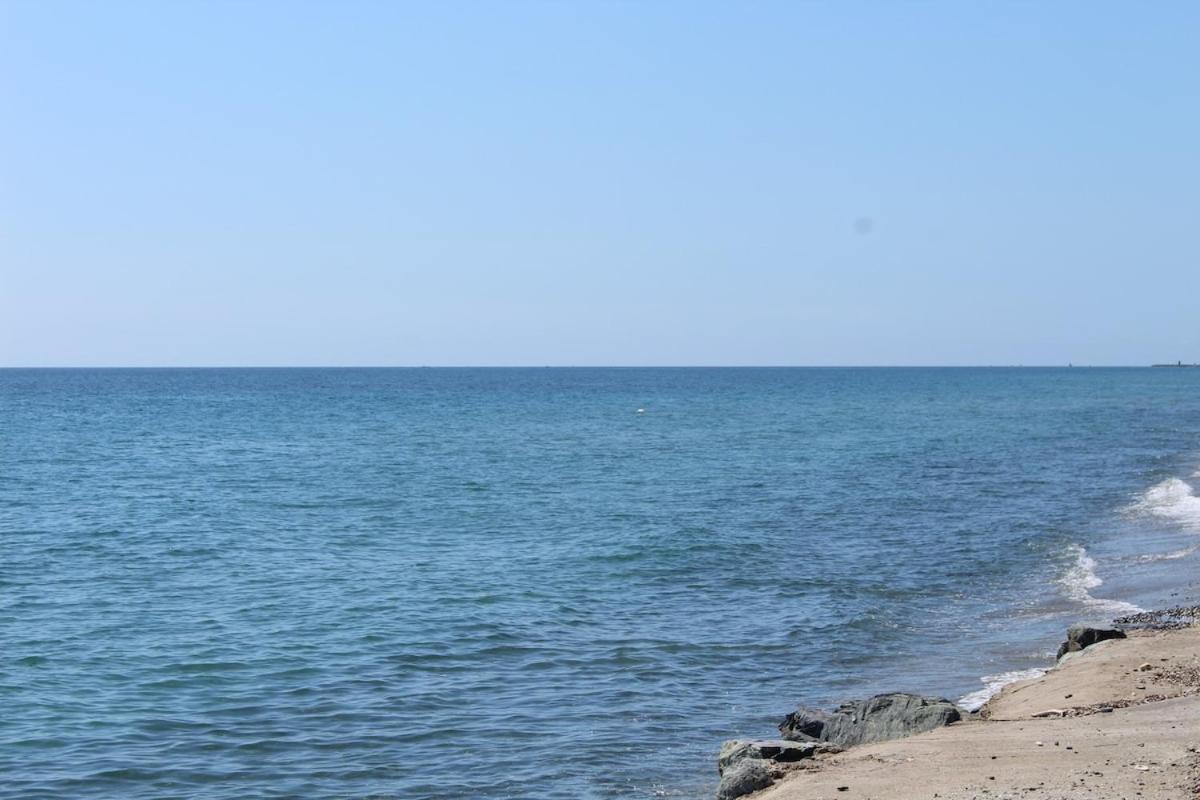 Bord de mer, pieds dans l'eau, vue panoramique Villa San-Nicolao Exterior foto